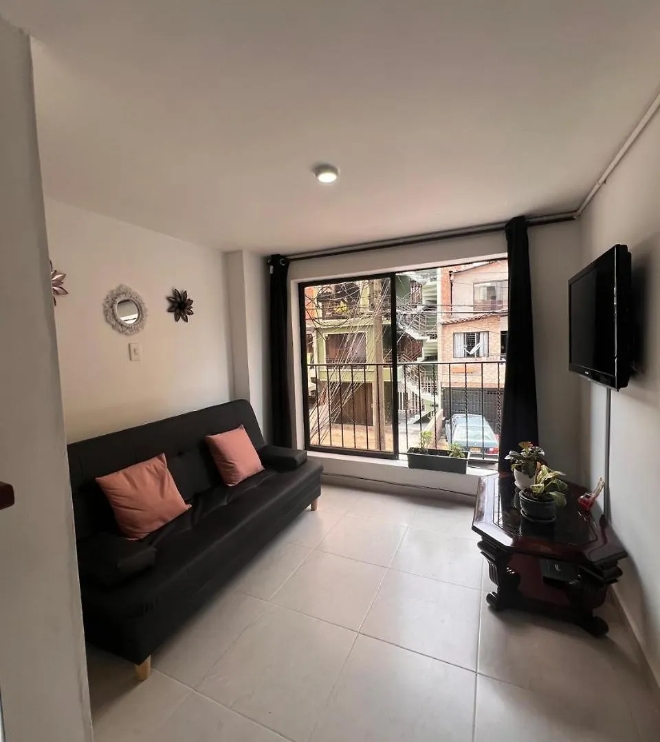 Apartment Hermoso Apartamento Muy Central Medellin